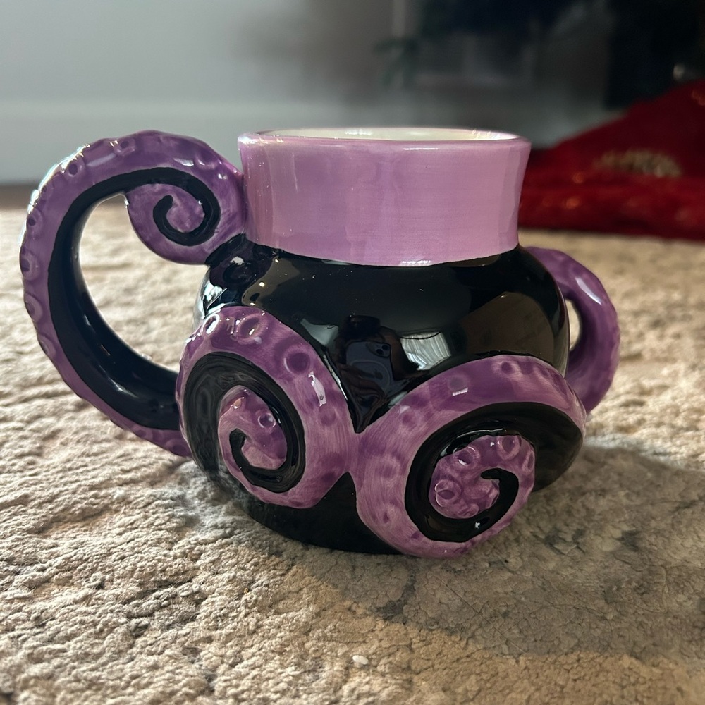 🔥🆕🔥 Disney Villains Ursula 3D Sculpted Tentacle Mug